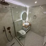 Alen Вилла Каш